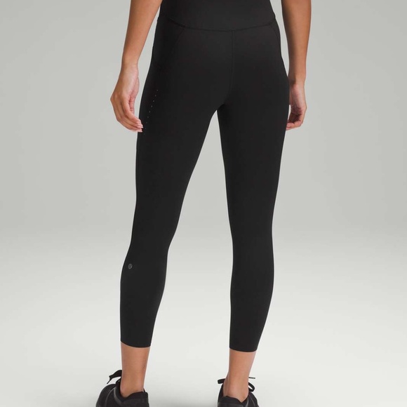 Lululemon Fast and Free High-Rise Tight 25" with Pockets - Picture 6 of 11